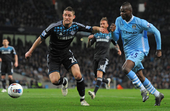 和年轻球员 和年轻球员